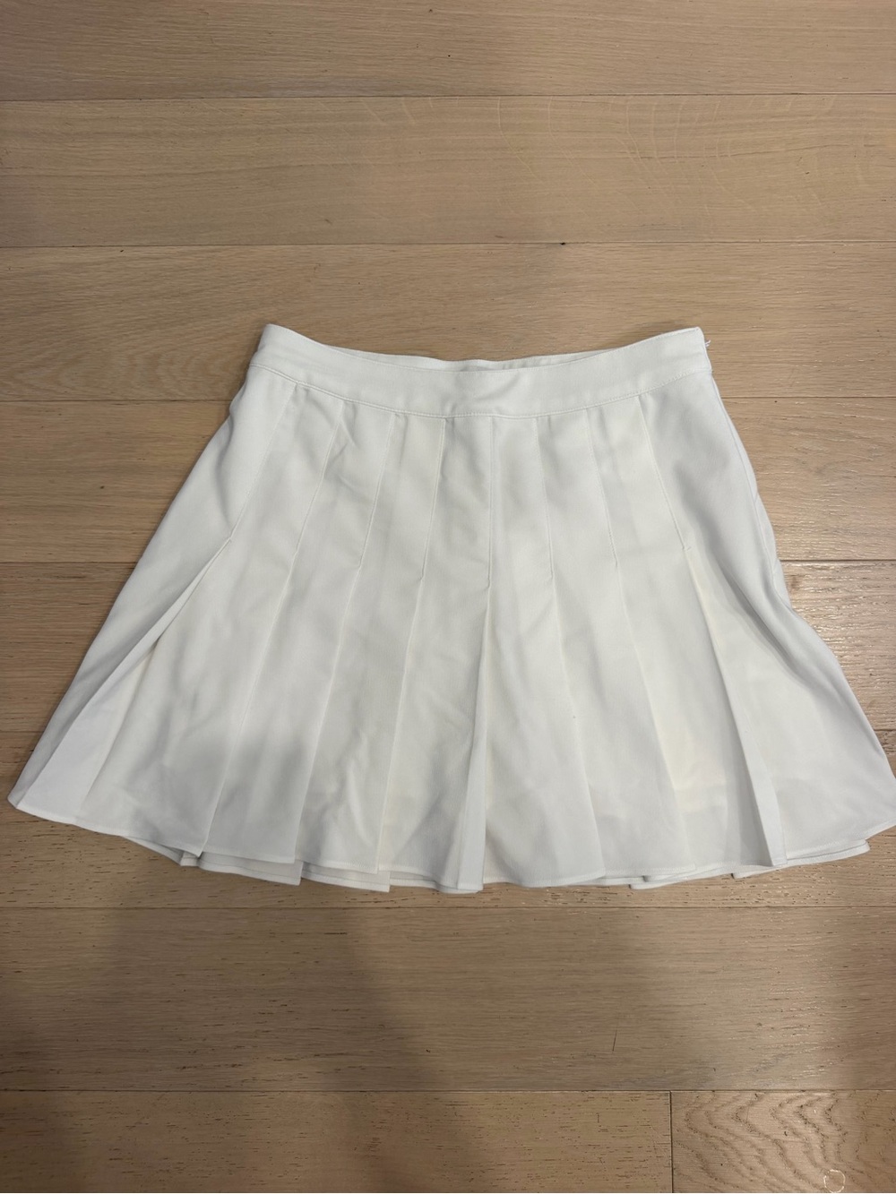 Abercrombie & Fitch White Pleated Tennis/Golf Skirt
